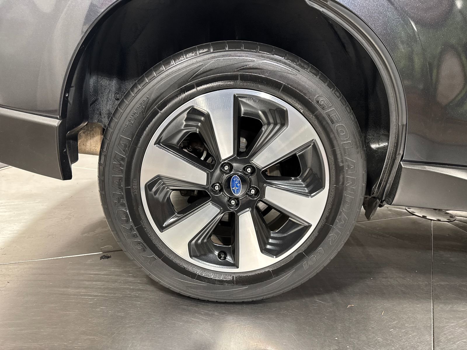 Used 2018 Subaru Forester 2.5i Premium w/ All-Weather Package AWD/4WD image 12