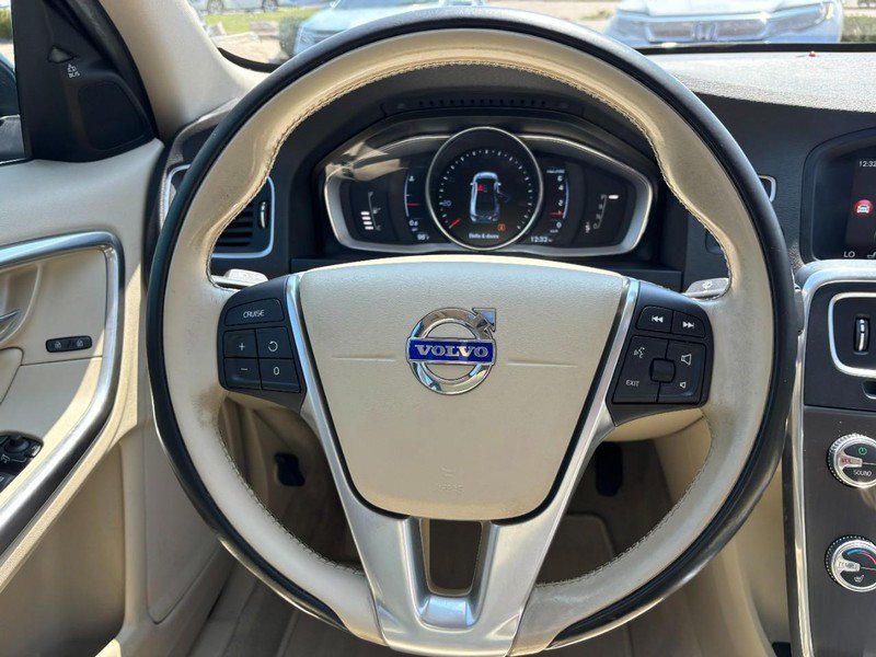 Used 2015 Volvo S60 T5 Premier w/ Convenience Package FWD image 12