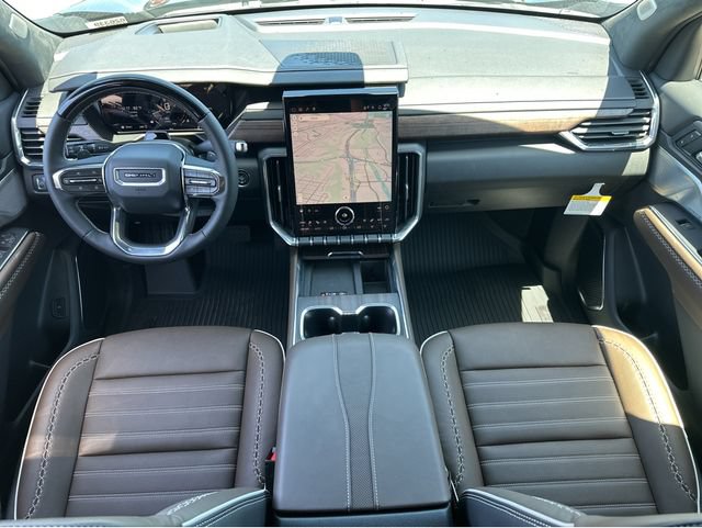 New 2026 GMC Acadia Denali Ultimate w/ LPO, Floor Liner Package AWD/4WD image 7