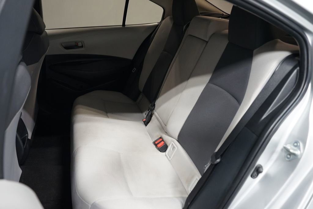 Used 2022 Toyota Corolla LE image 25