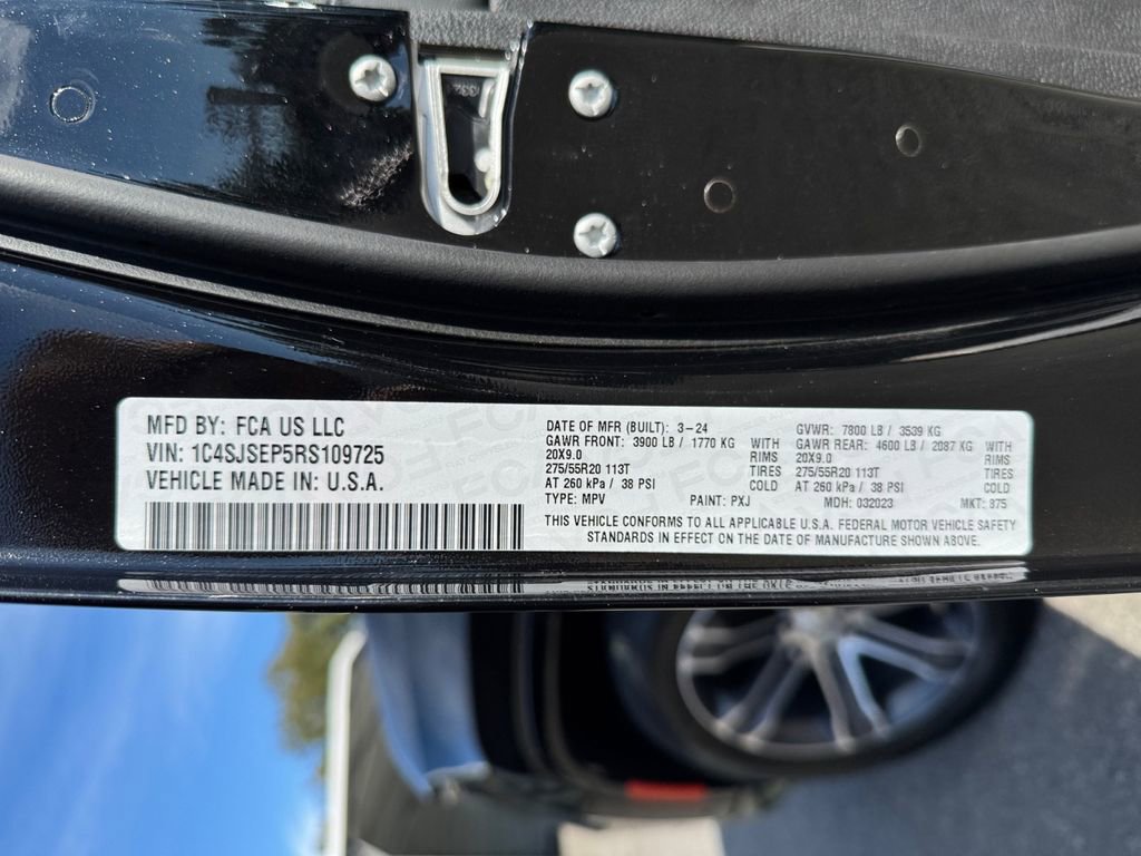 Used 2024 Jeep Grand Wagoneer L Base image 30