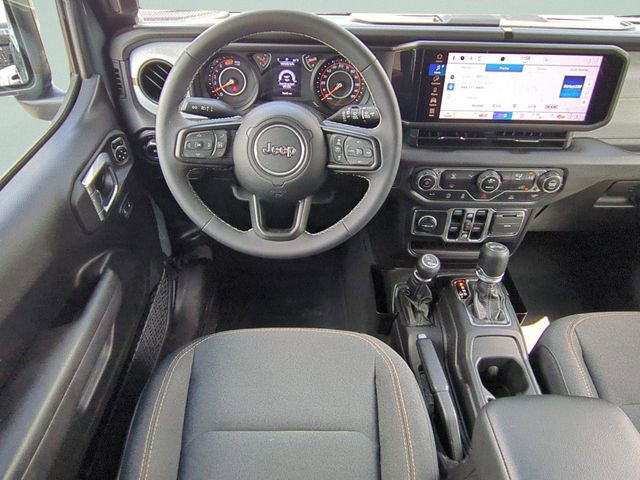 Used 2025 Jeep Wrangler Sport S image 15