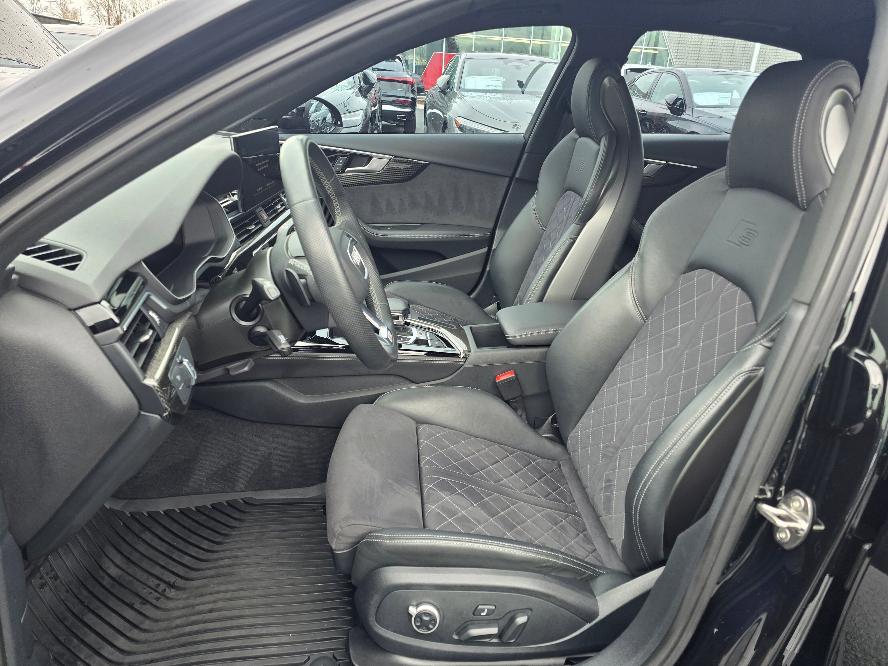 Used 2023 Audi S4 Premium Plus w/ Premium Plus Package image 13