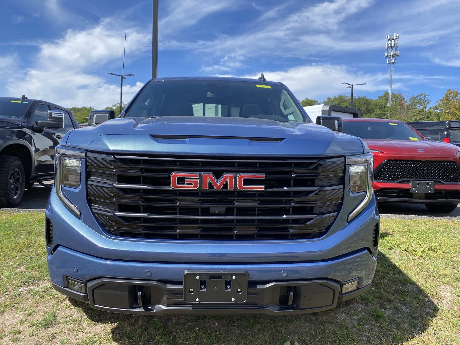 New 2026 GMC Sierra 1500 Elevation w/ Elevation Premium Package image 2