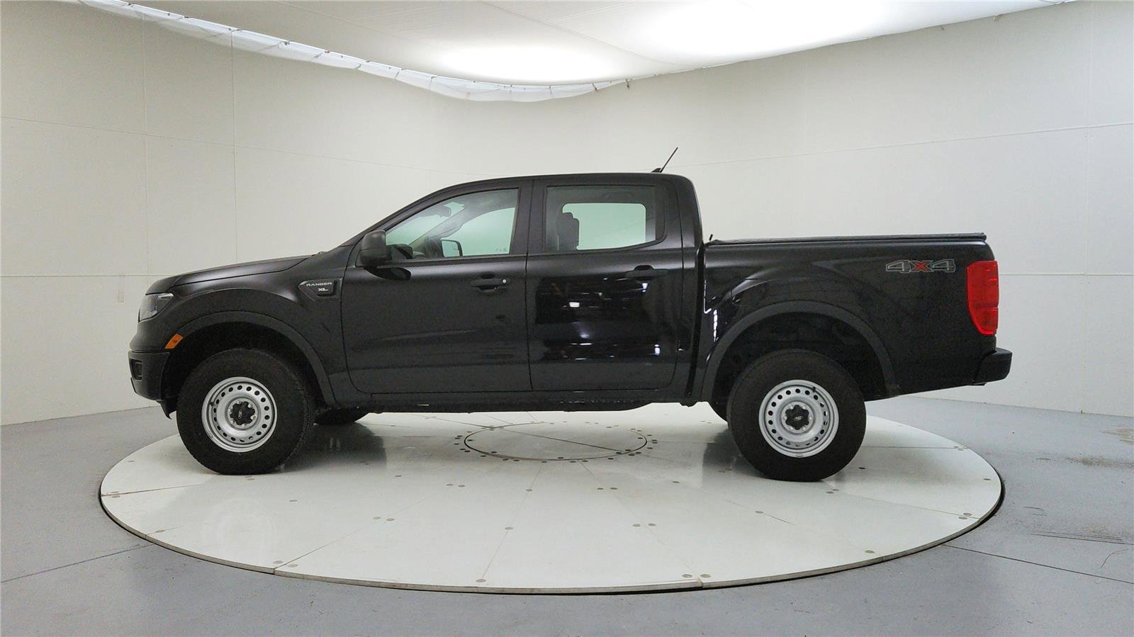 Used 2022 Ford Ranger XL w/ Equipment Group 101A High image 5