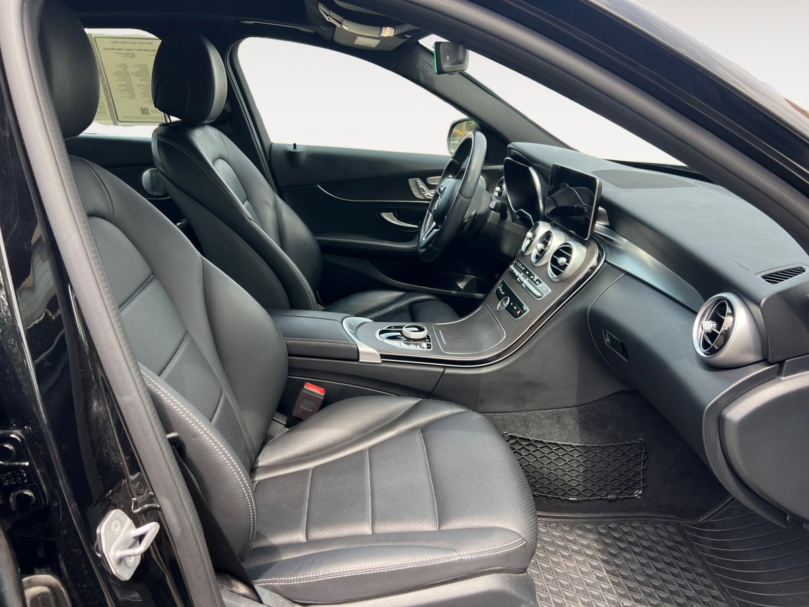 Used 2021 Mercedes-Benz C 300 4MATIC Sedan image 15