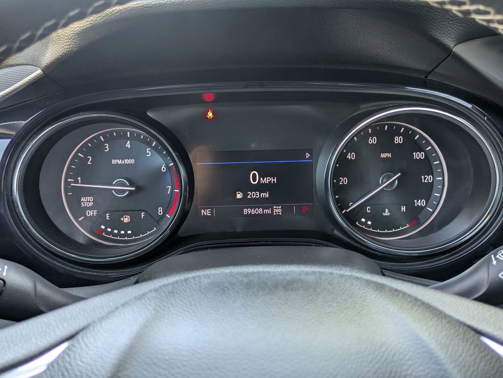 Used 2022 Buick Encore GX Select image 18