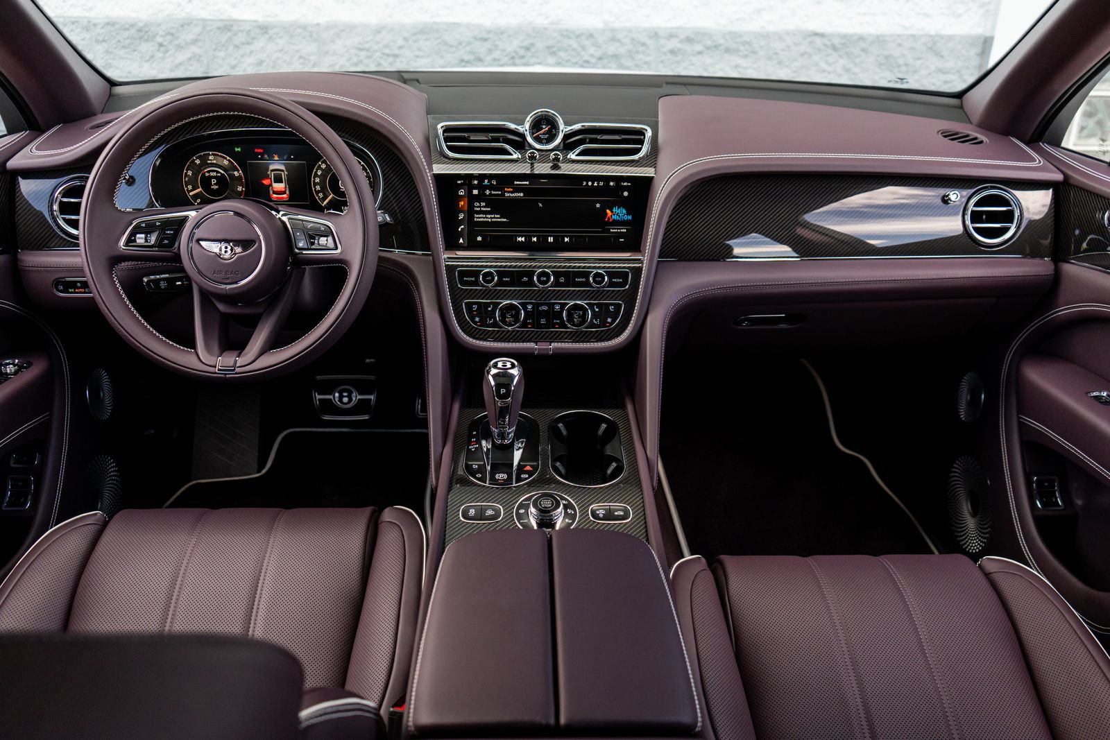 New 2026 Bentley Bentayga AWD/4WD image 4