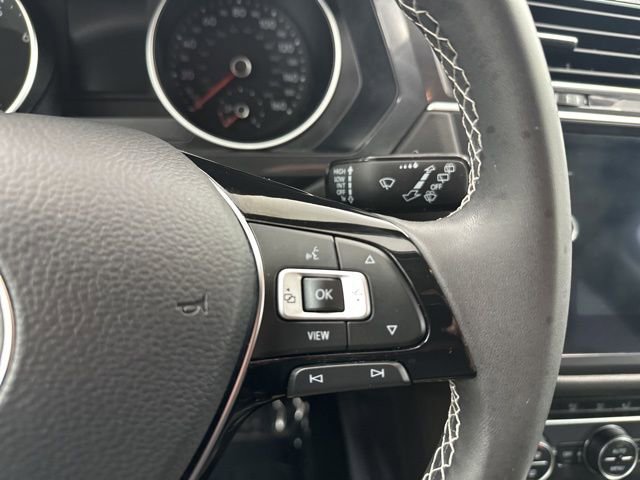Used 2021 Volkswagen Tiguan SE image 13