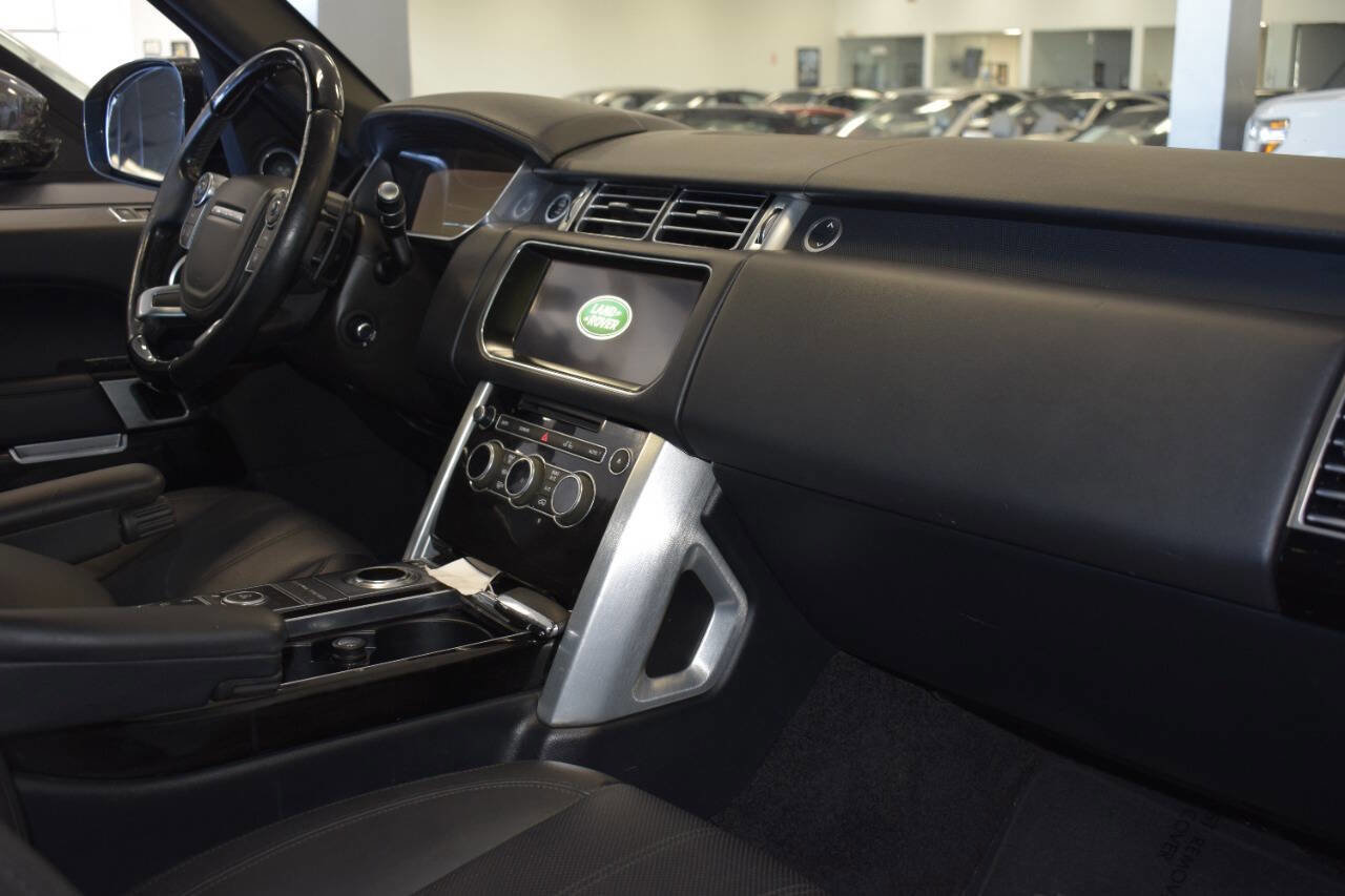 Used 2017 Land Rover Range Rover Supercharged image 24