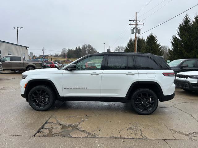 New 2025 Jeep Grand Cherokee Limited image 6