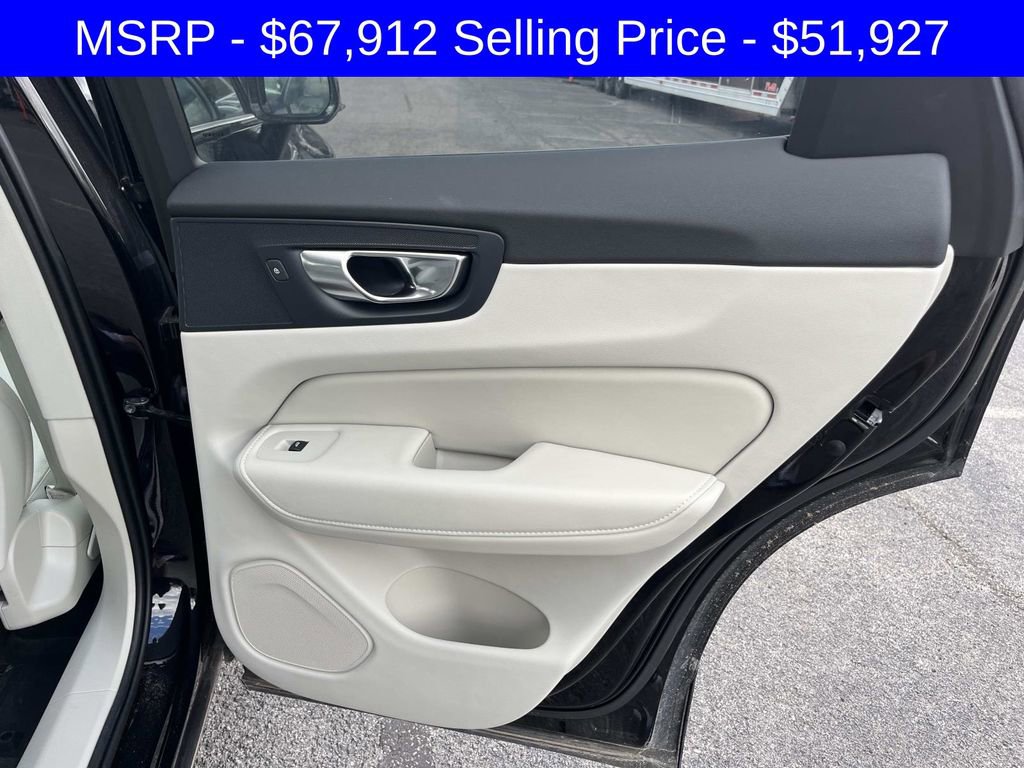 Certified 2025 Volvo XC60 T8 Plus w/ Protection Package Premier image 20