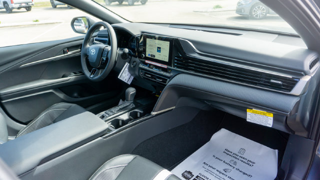 New 2026 Toyota Camry SE w/ Convenience Package FWD image 12
