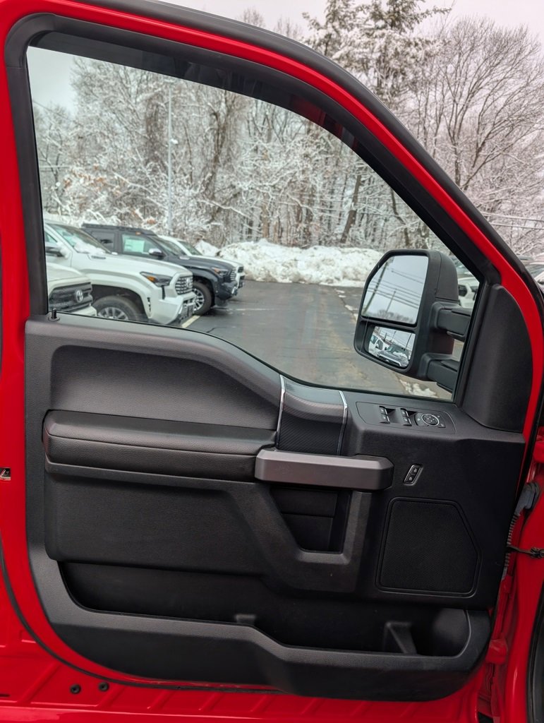 Used 2019 Ford F150 XLT w/ Equipment Group 302A Luxury image 12