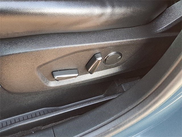 Certified 2019 Ford Edge Titanium image 20