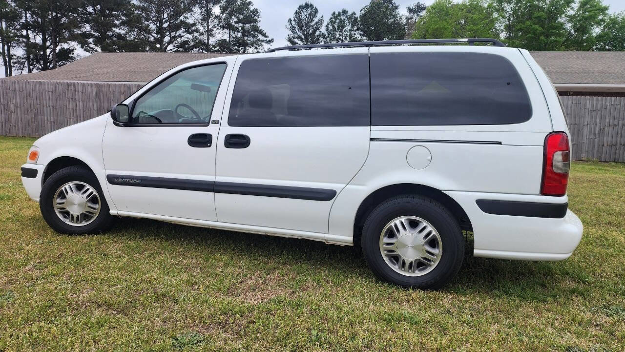 Used 2004 Chevrolet Venture LT FWD image 3