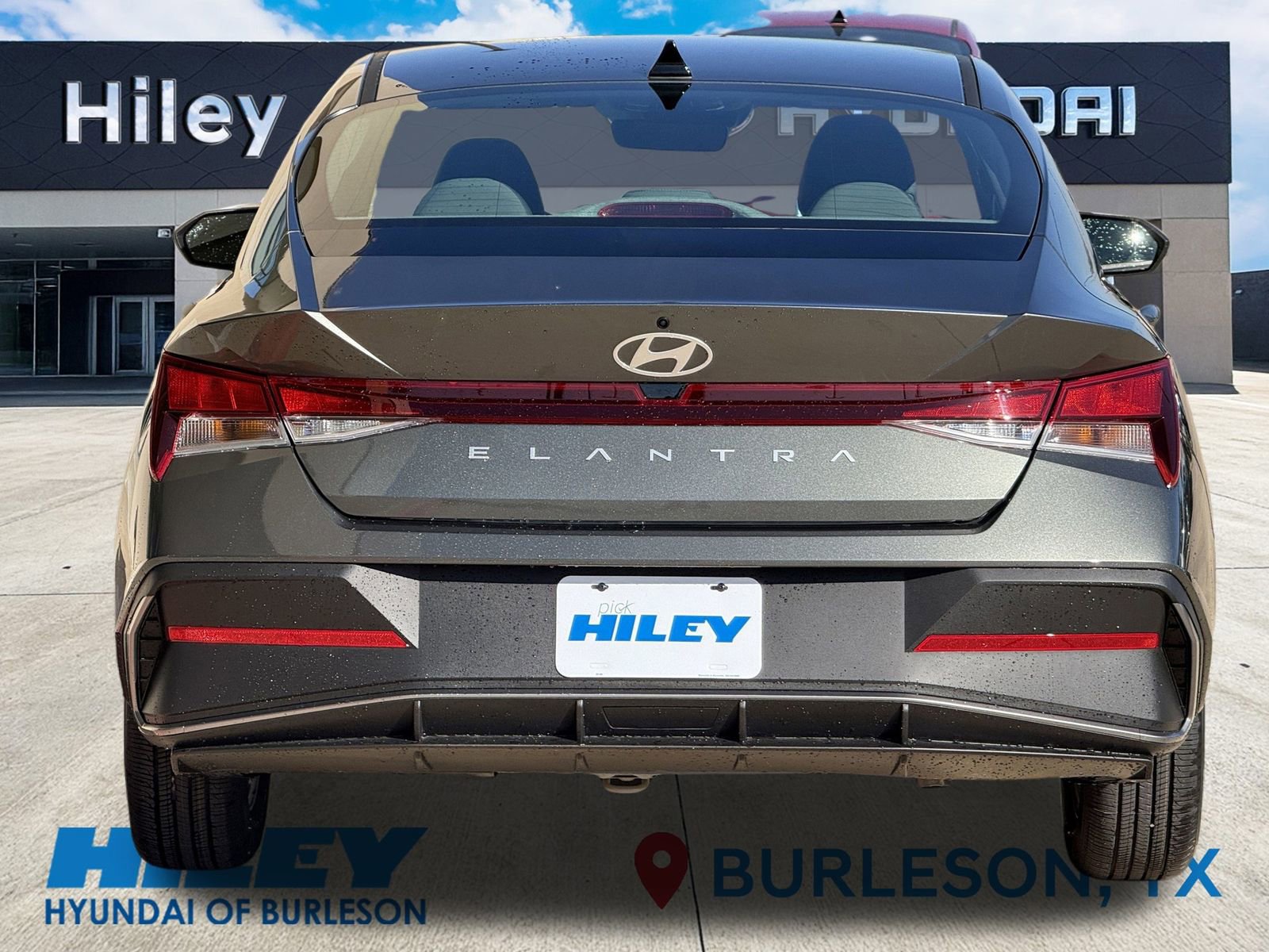 New 2026 Hyundai Elantra SE FWD image 9