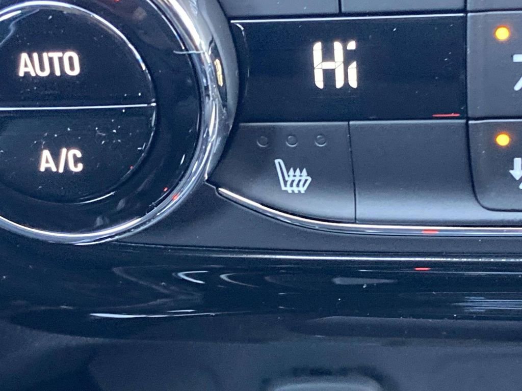 New 2026 Chevrolet Trax LT w/ Driver Confidence Package image 18