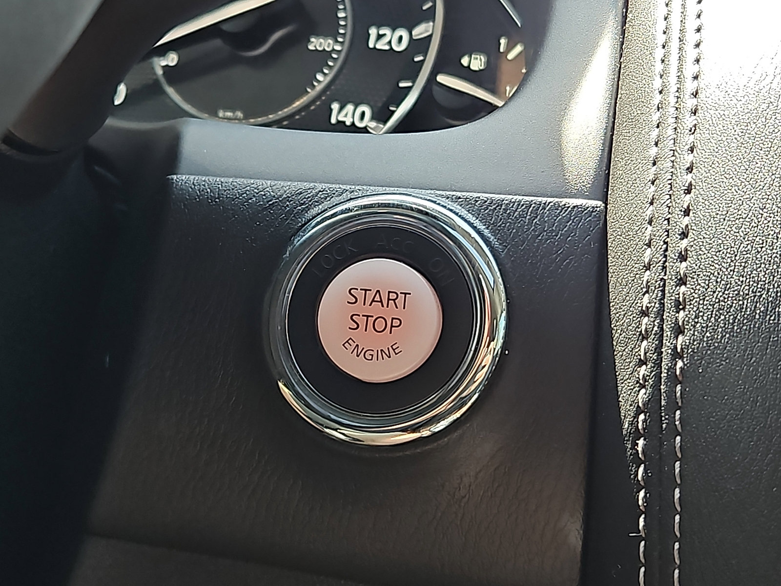 Used 2018 Nissan Armada Platinum w/ Captain Seat Package AWD/4WD image 25