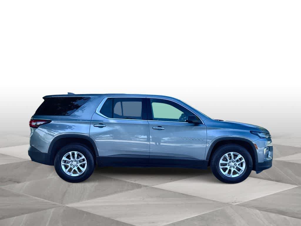 Used 2024 Chevrolet Traverse LS FWD image 9