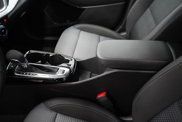 Used 2024 Chevrolet Trax LT w/ LT Convenience Package FWD image 42