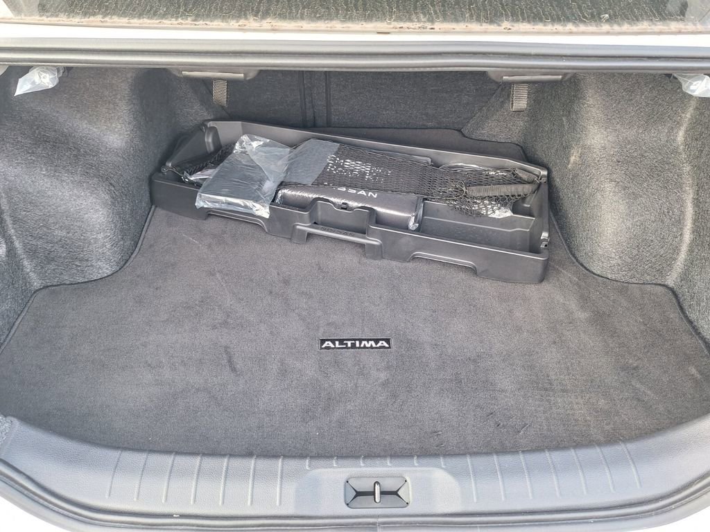 Certified 2025 Nissan Altima 2.5 SR image 25