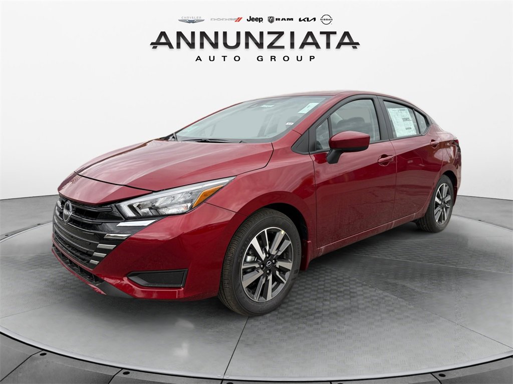 New 2025 Nissan Versa SV w/ Trunk Package