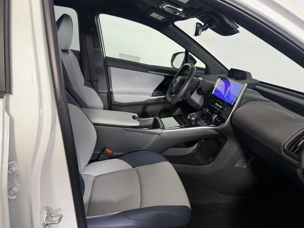 Used 2024 Subaru Solterra AWD/4WD image 30