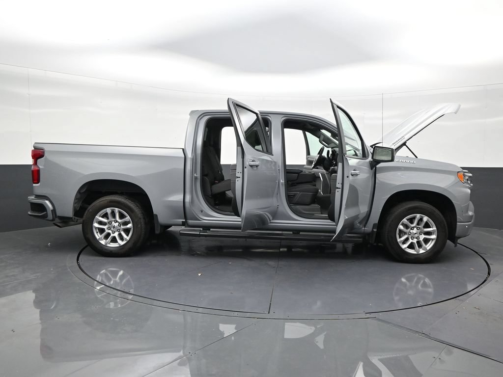 Used 2025 Chevrolet Silverado 1500 RST RWD image 29