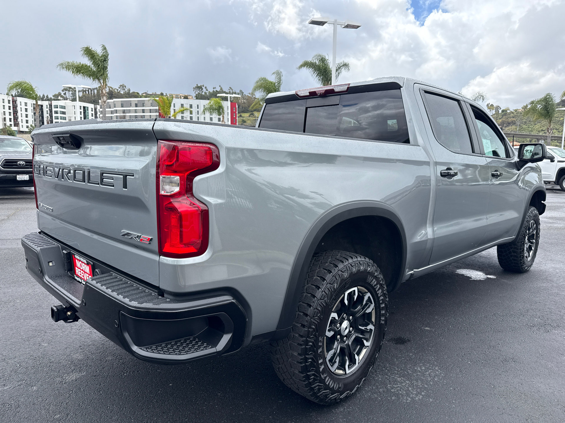 Used 2023 Chevrolet Silverado 1500 ZR2 w/ Technology Package AWD/4WD image 11