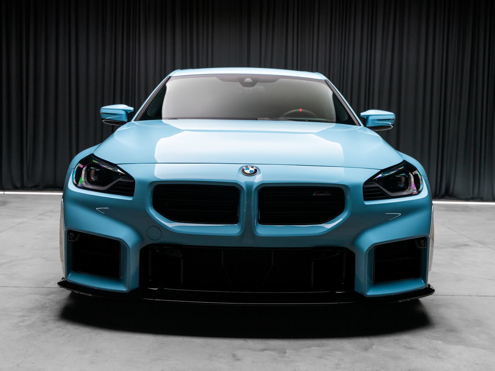 Used 2025 BMW M2 w/ Lighting Package RWD image 17