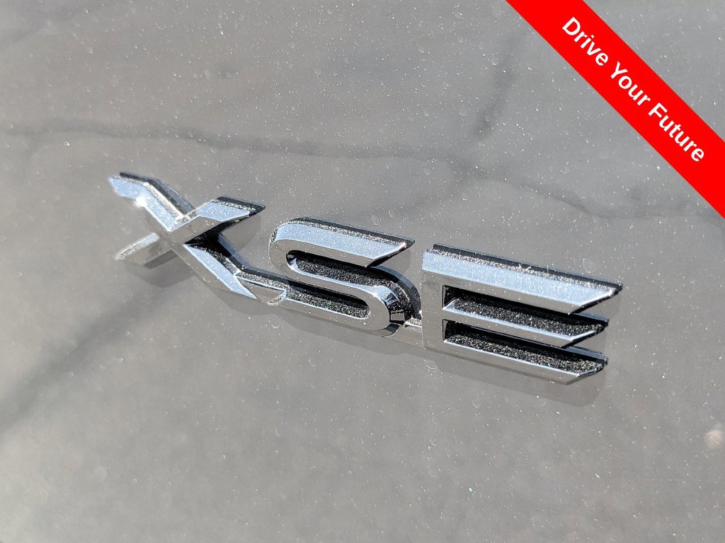 Used 2026 Toyota RAV4 XSE w/ Weather Package AWD/4WD image 27