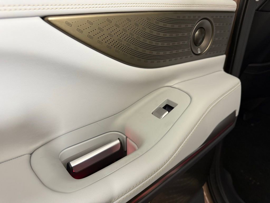 New 2025 Lincoln Navigator L Black Label AWD/4WD image 48