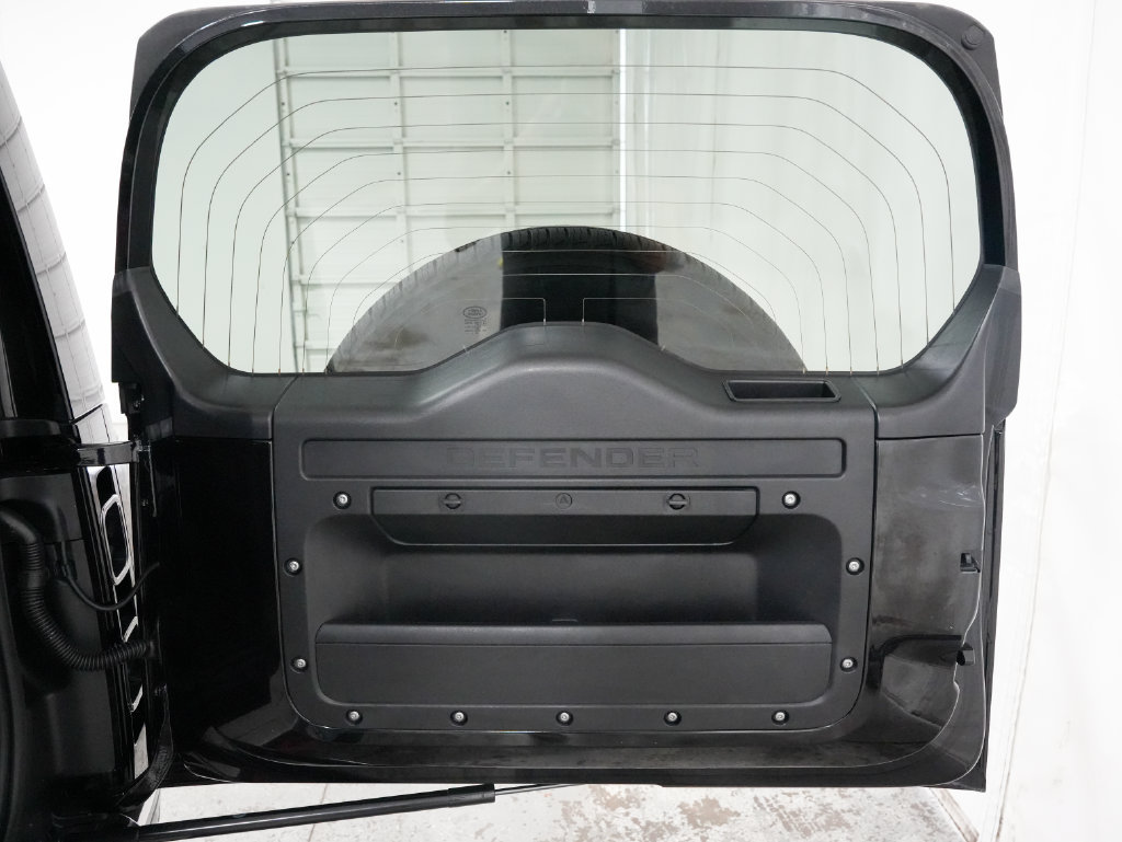 Used 2020 Land Rover Defender 110 X AWD/4WD image 37