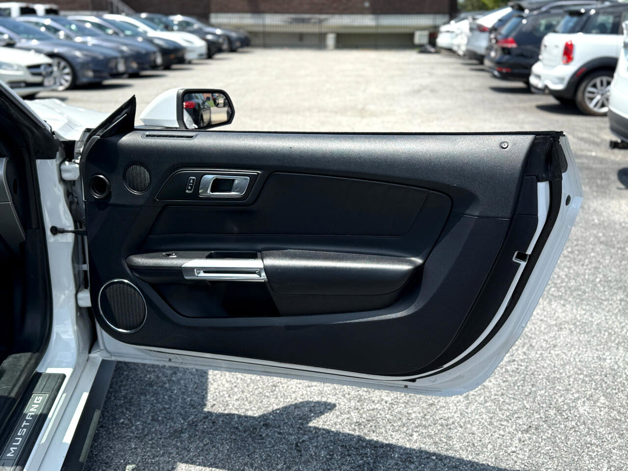 Used 2019 Ford Mustang Premium image 33