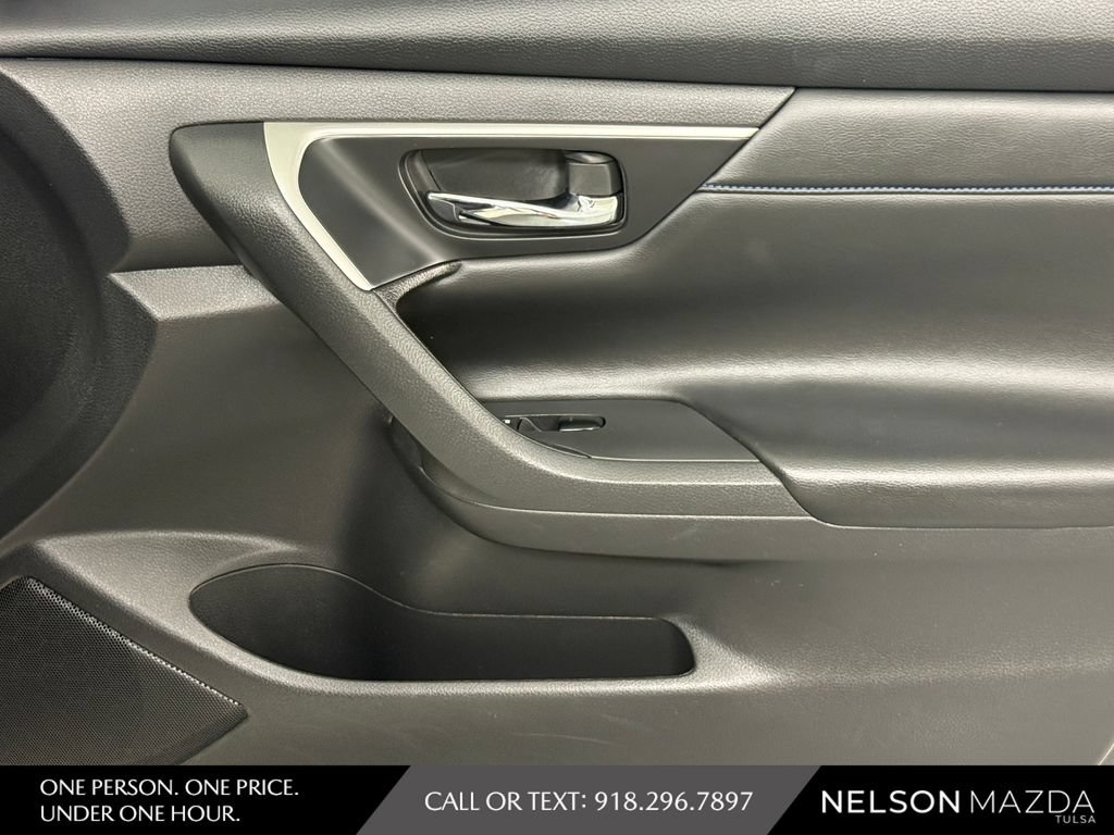 Used 2018 Nissan Altima 2.5 SR w/ SR Midnight Edition FWD image 43