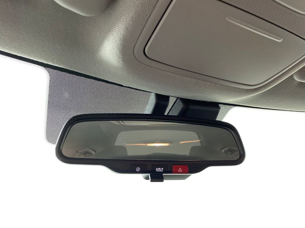 Certified 2023 Kia Soul S image 24