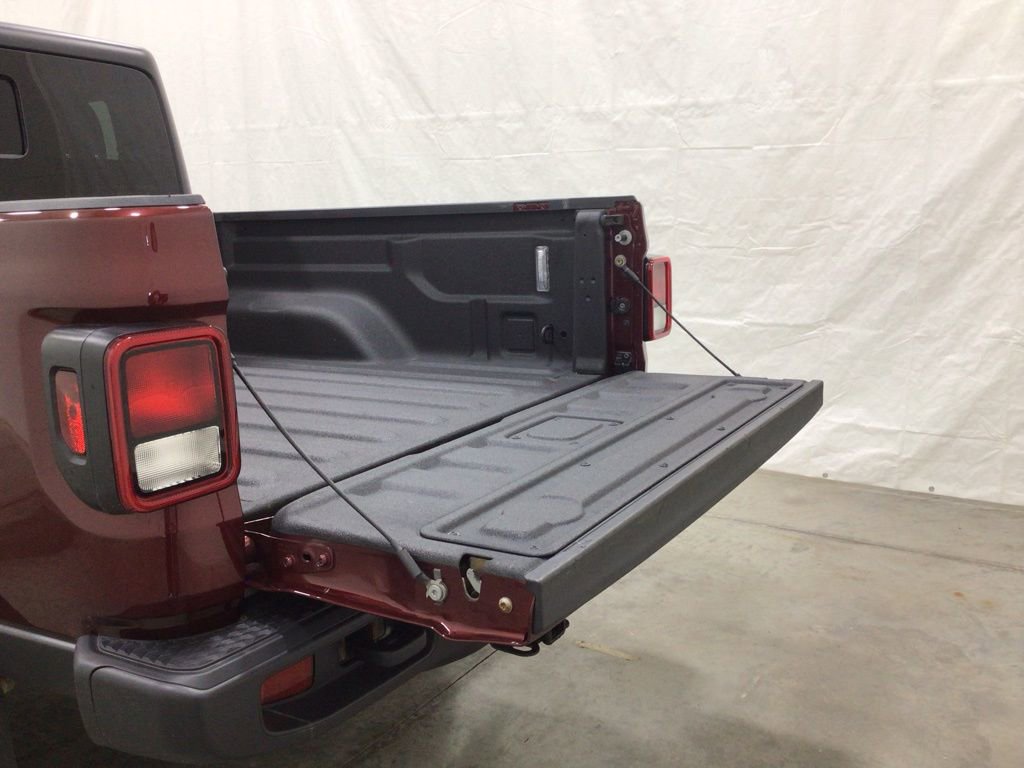Used 2022 Jeep Gladiator Sport AWD/4WD image 22