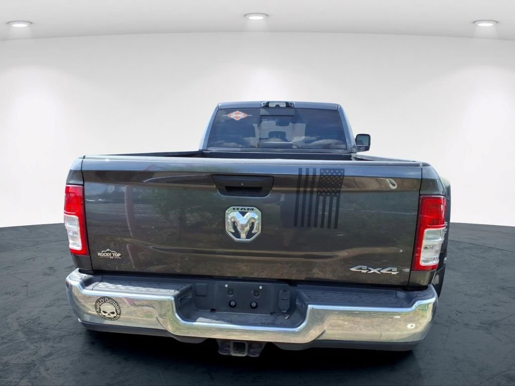 Used 2024 RAM 3500 Tradesman w/ Chrome Appearance Group image 18