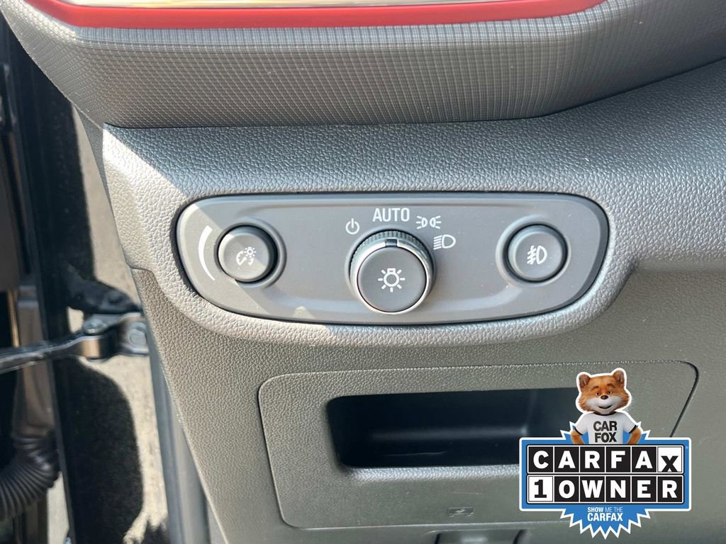 Used 2022 Chevrolet TrailBlazer RS w/ Sun and Liftgate Package image 29