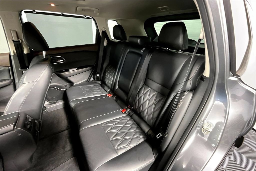 Used 2023 Nissan Rogue Platinum w/ Platinum Premium Package FWD image 26