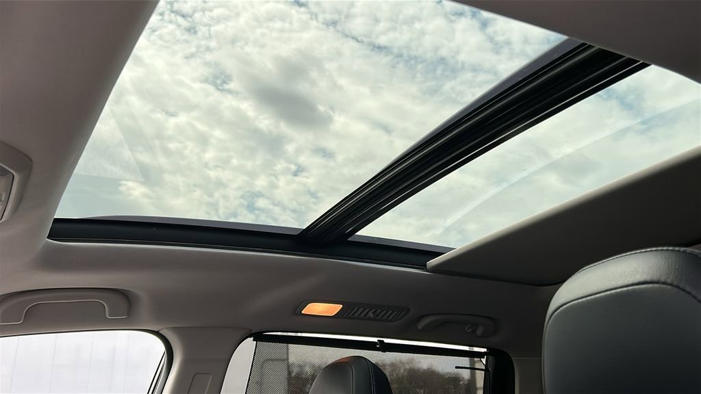 Used 2023 Subaru Ascent Touring image 25