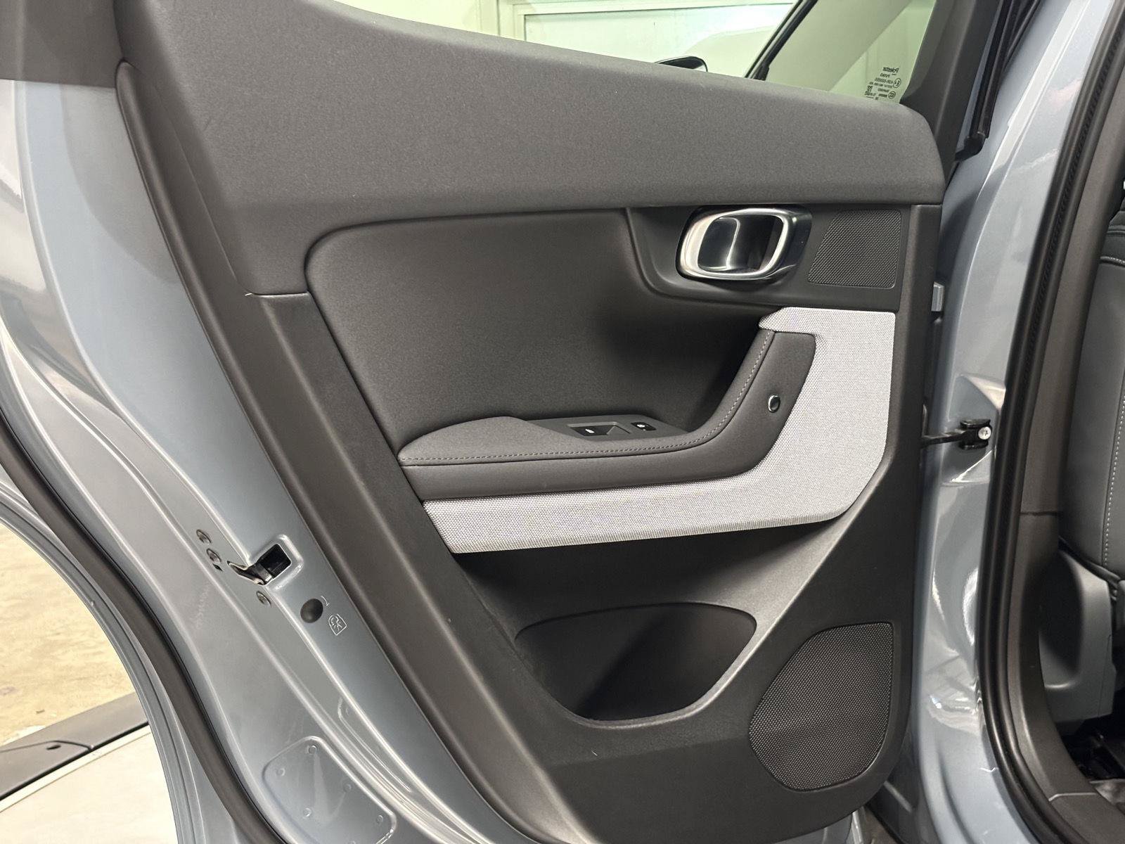 Used 2021 Polestar Polestar 2 AWD/4WD image 16