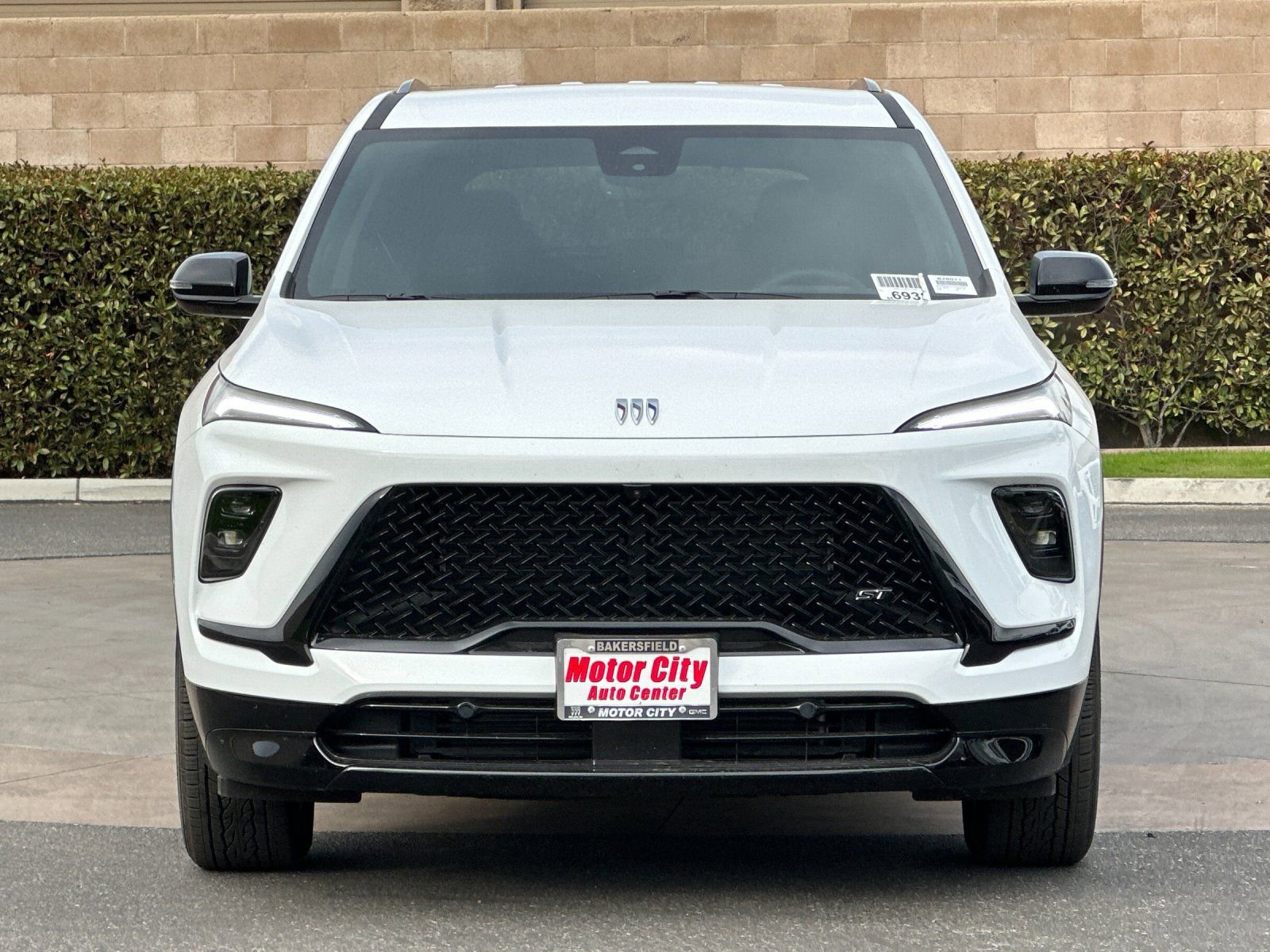 New 2026 Buick Enclave Sport Touring w/ Power Package FWD image 9