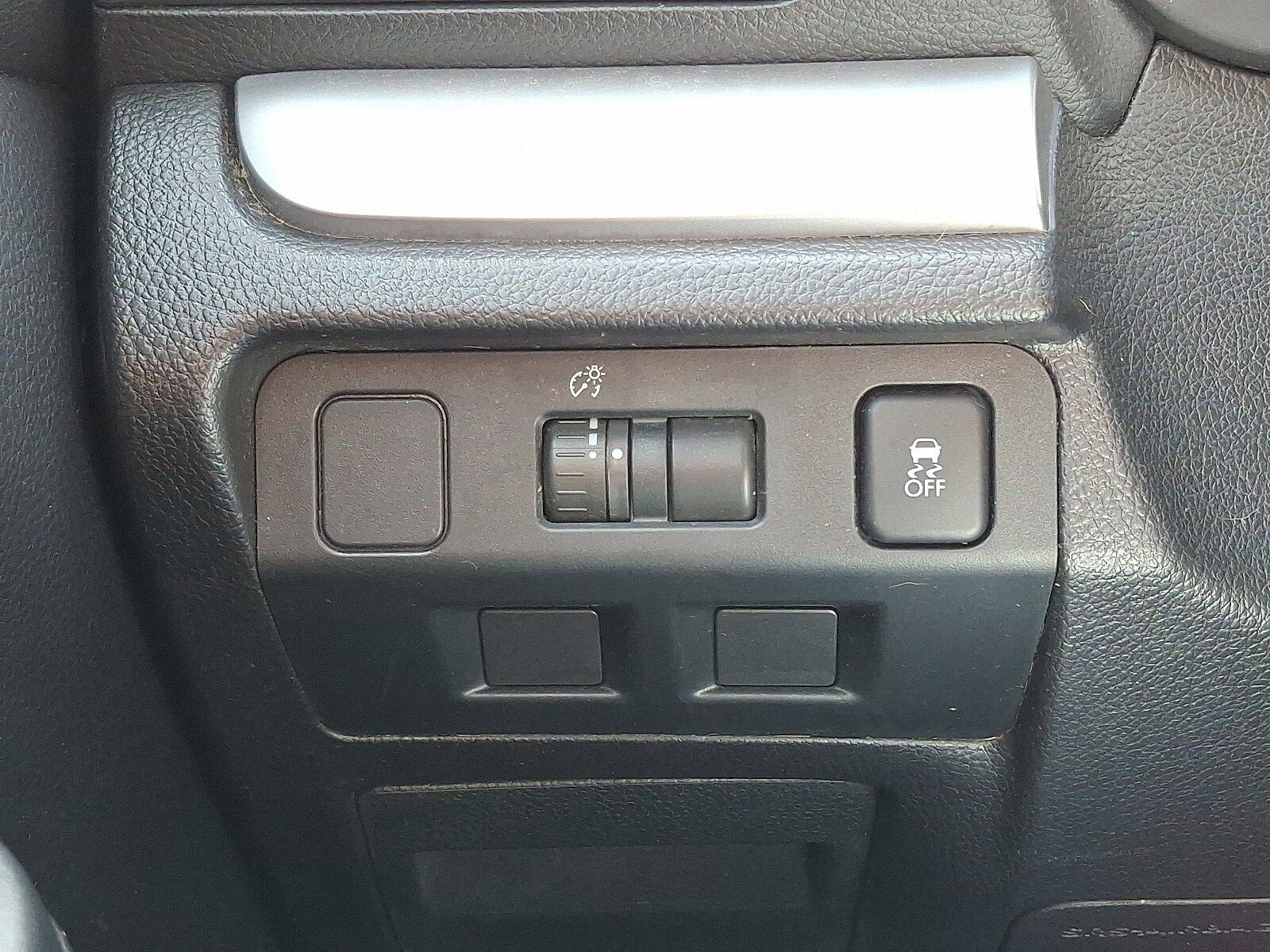 Used 2013 Subaru Impreza 2.0i AWD/4WD image 23