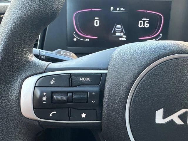 Used 2024 Kia Sportage LX AWD/4WD image 18
