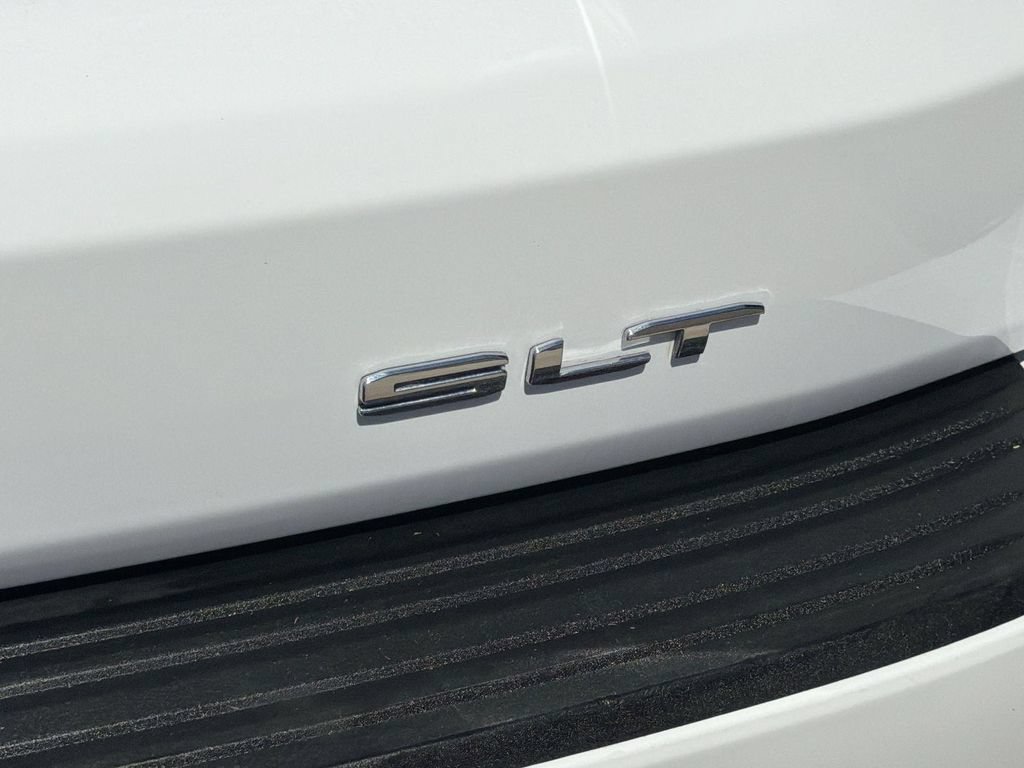 Used 2024 GMC Yukon SLT AWD/4WD image 28