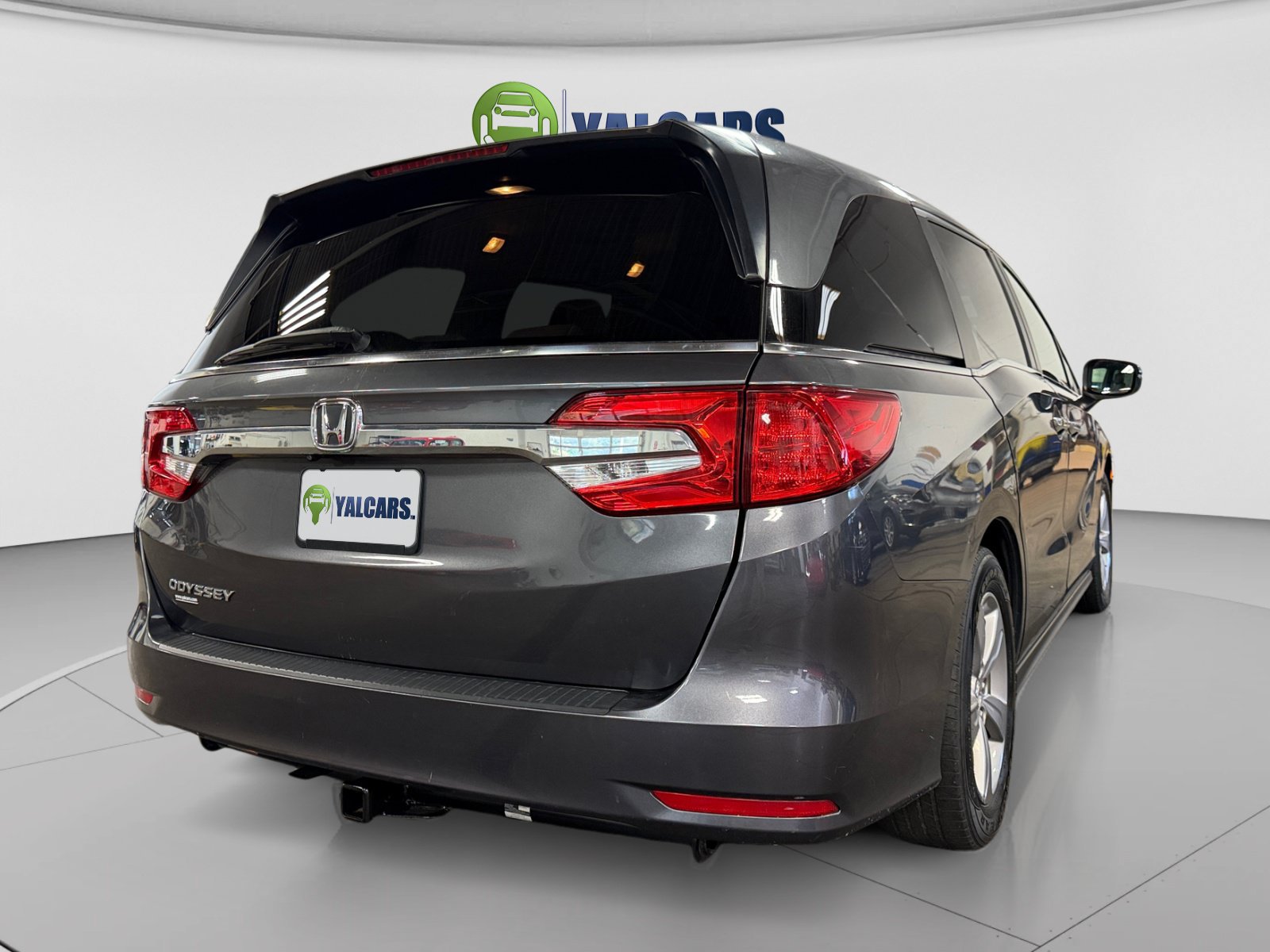 Used 2018 Honda Odyssey EX image 10