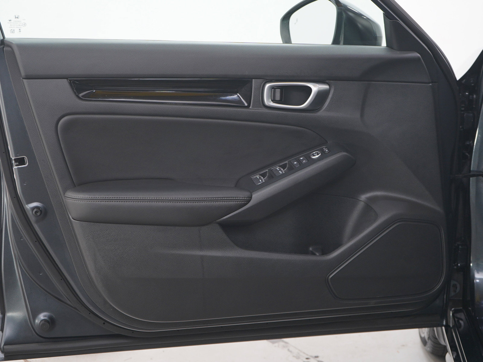 Used 2024 Honda Civic EX-L image 17