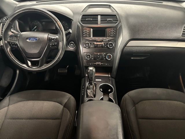 Used 2019 Ford Explorer XLT image 22